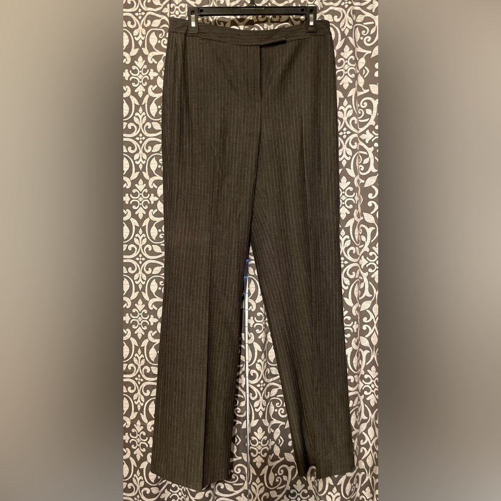 Women’s dress pants size 6